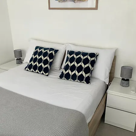 Apartment 1er - Chic One-bedroom With Parking - Stayinantibes Antibes