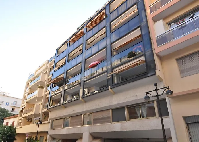 1er - Chic One-bedroom With Parking - Stayinantibes Διαμέρισμα *