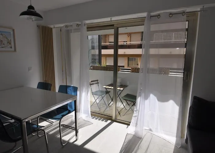 公寓 1er - Chic One-bedroom With Parking - Stayinantibes 昂蒂布