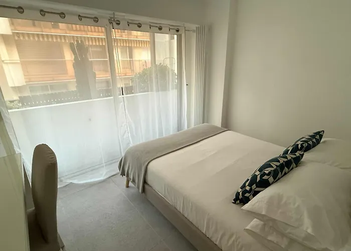 アパート 1er - Chic One-bedroom With Parking - Stayinantibes *